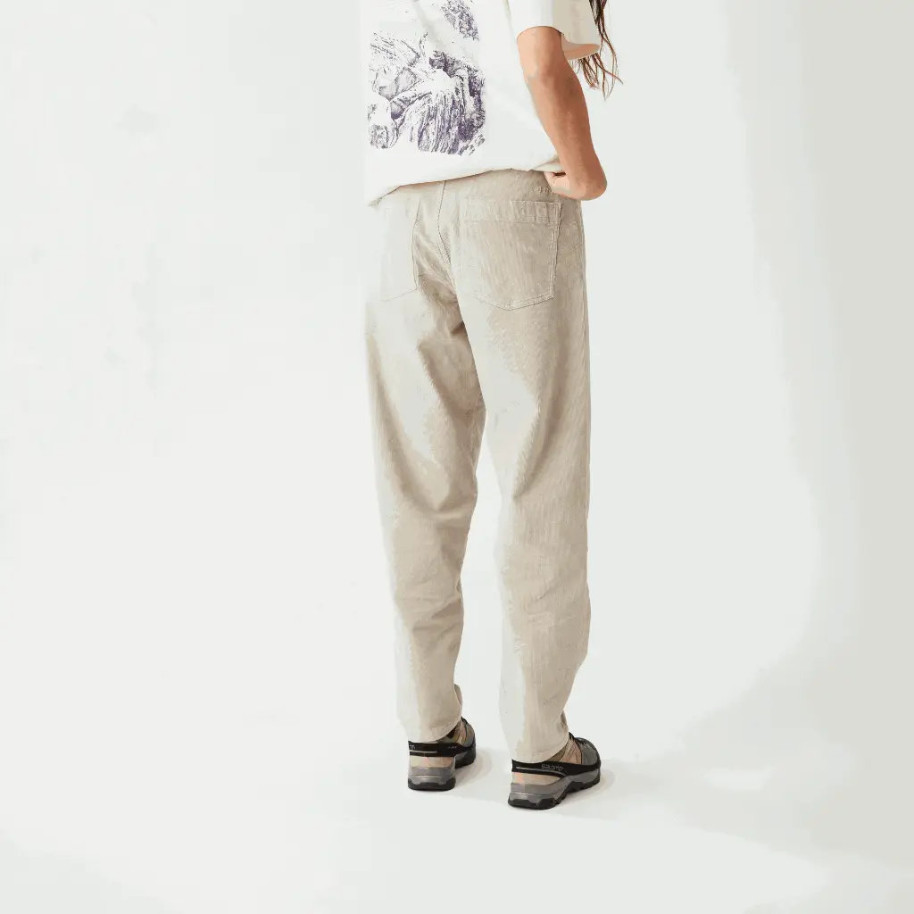 WJS0036_CATAVELA-CORD-PANTS_PURE-CASHMERE_C_P_05_.webp