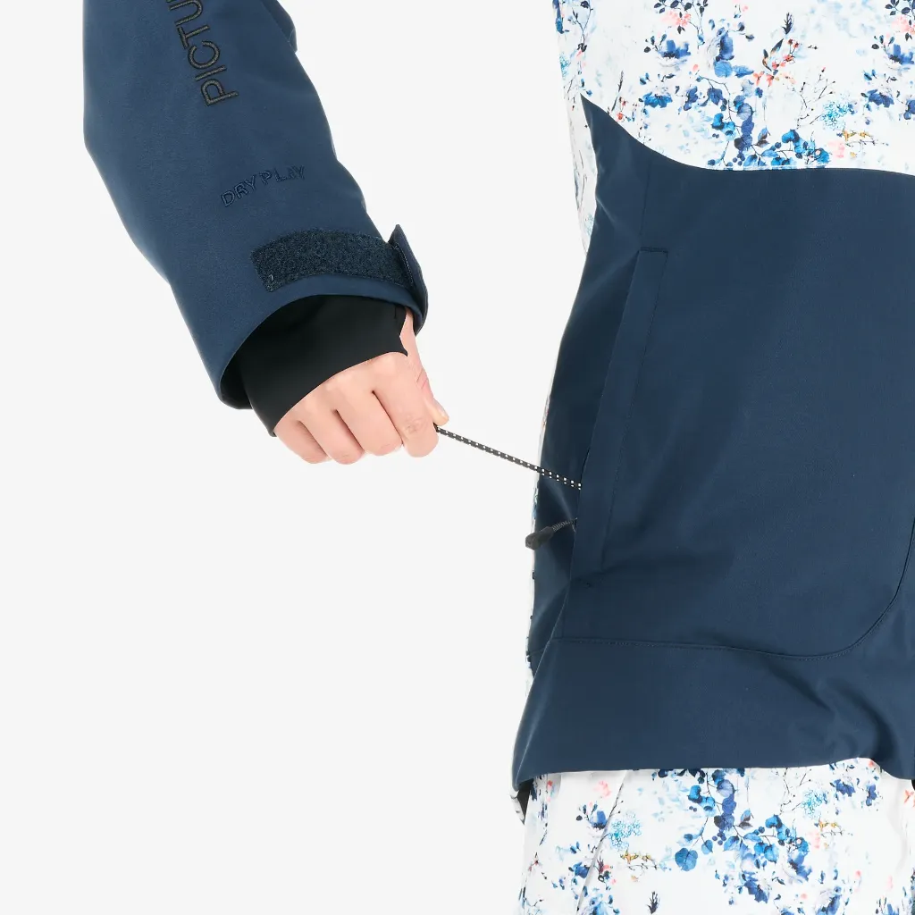 WVT0440_ZOYA-JKT_SHRUB-PRINT_F_P_10.webp