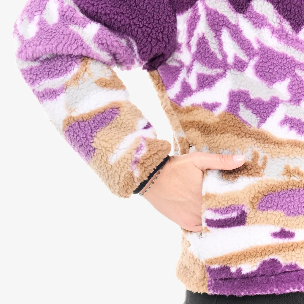WSW0398_NYSS-ZIP-FLEECE_Landscape-Grape_A_P_06.webp